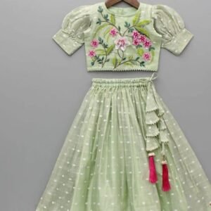 Pistachio Petals Outfit