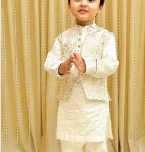 Floral Embroidered Kurta Set